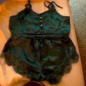 Emerald green pajama set